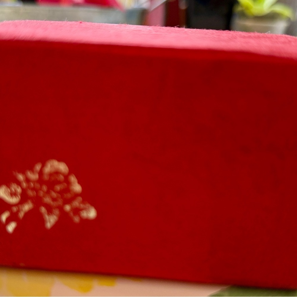 Etched crystal paperweight Shanghai​ - Picture 10 of 15